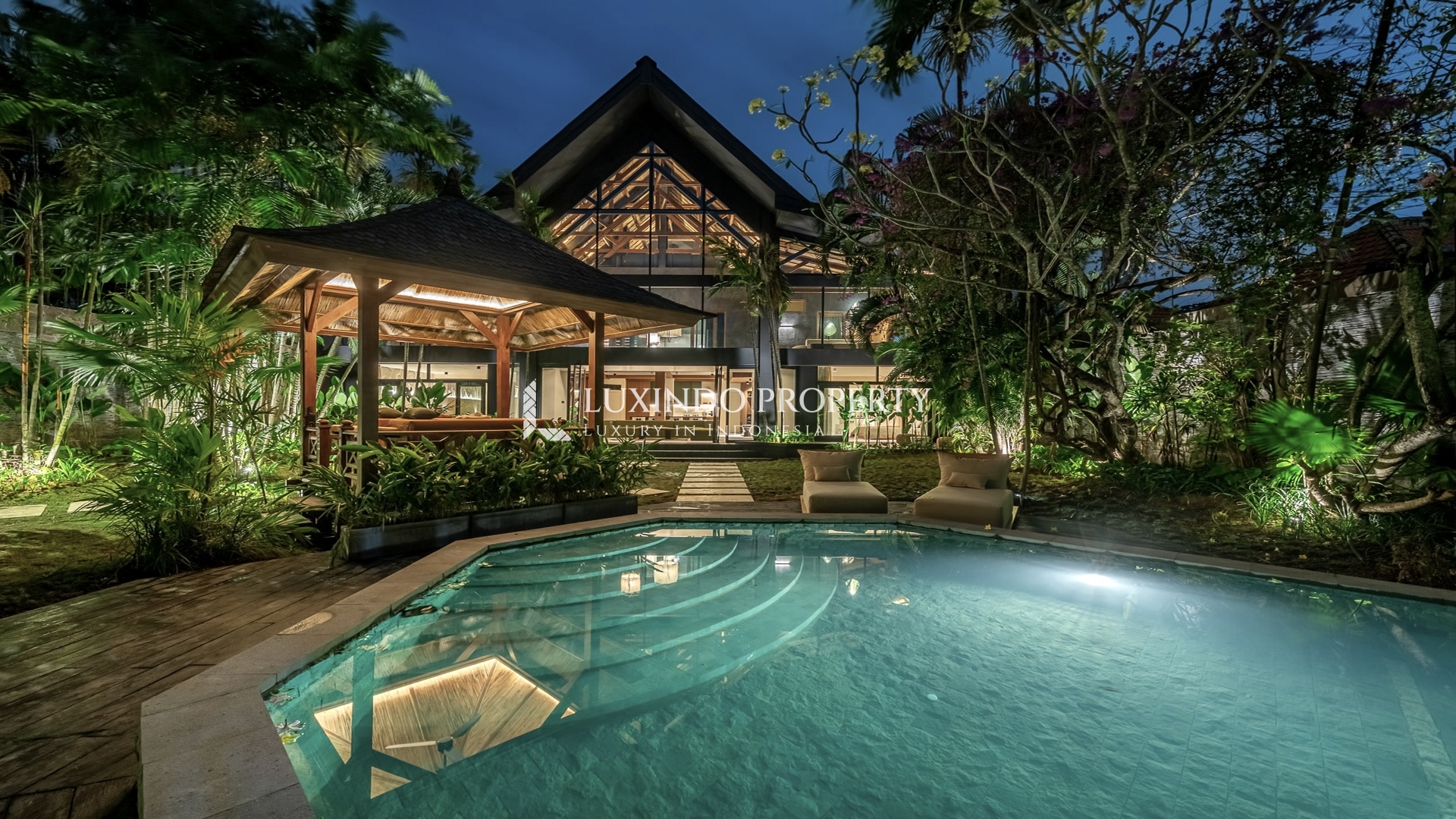 SEMINYAK - 5 BEDROOM TIMELESS ELEGANCE VILLA (LHV993)